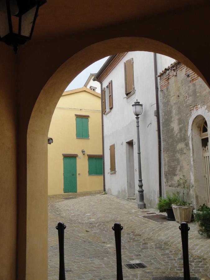 Al Castello Hotel Tavullia Eksteriør billede